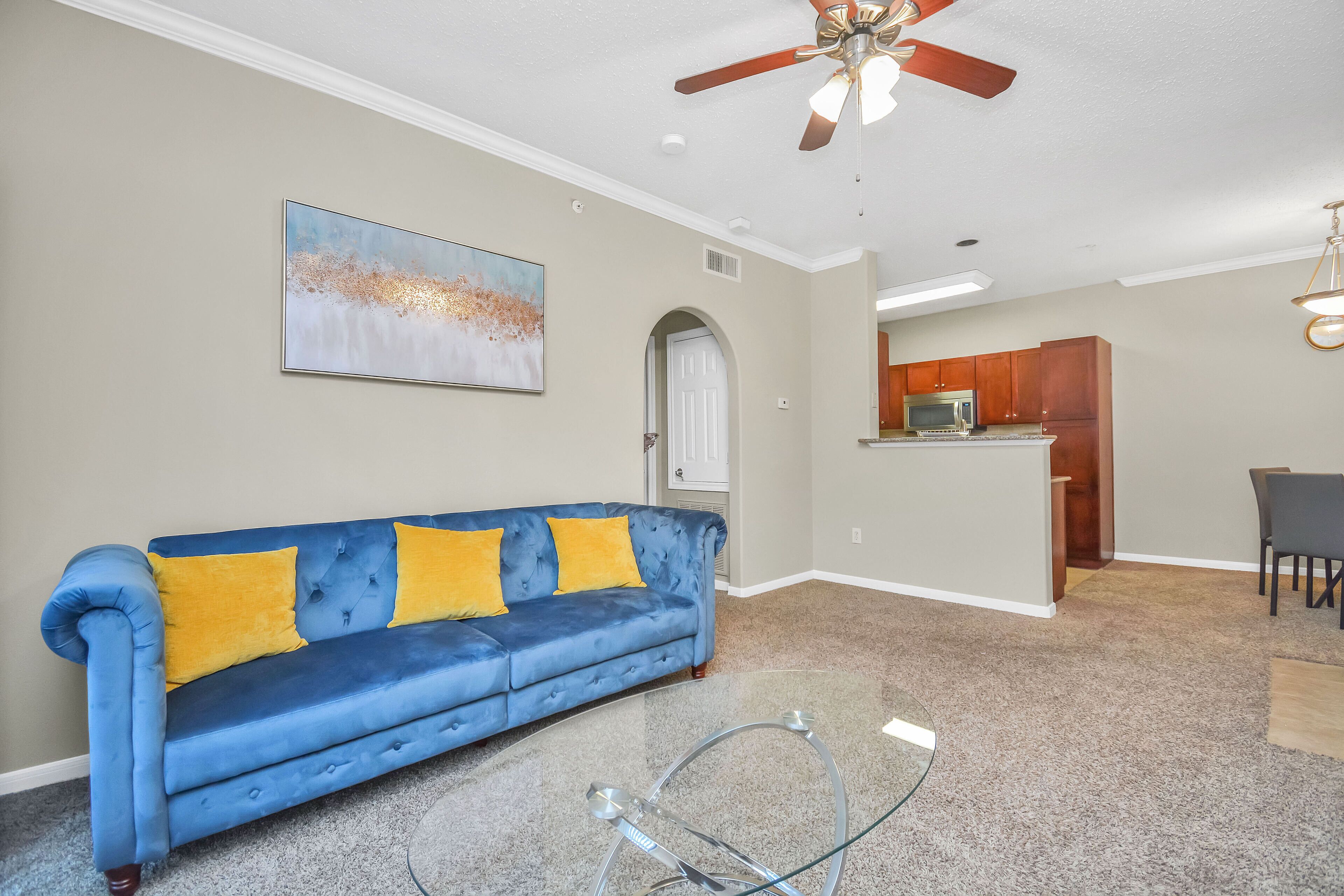 Experience Houston at The Luxury Blue Chateau| Near NRG-Ent Apt