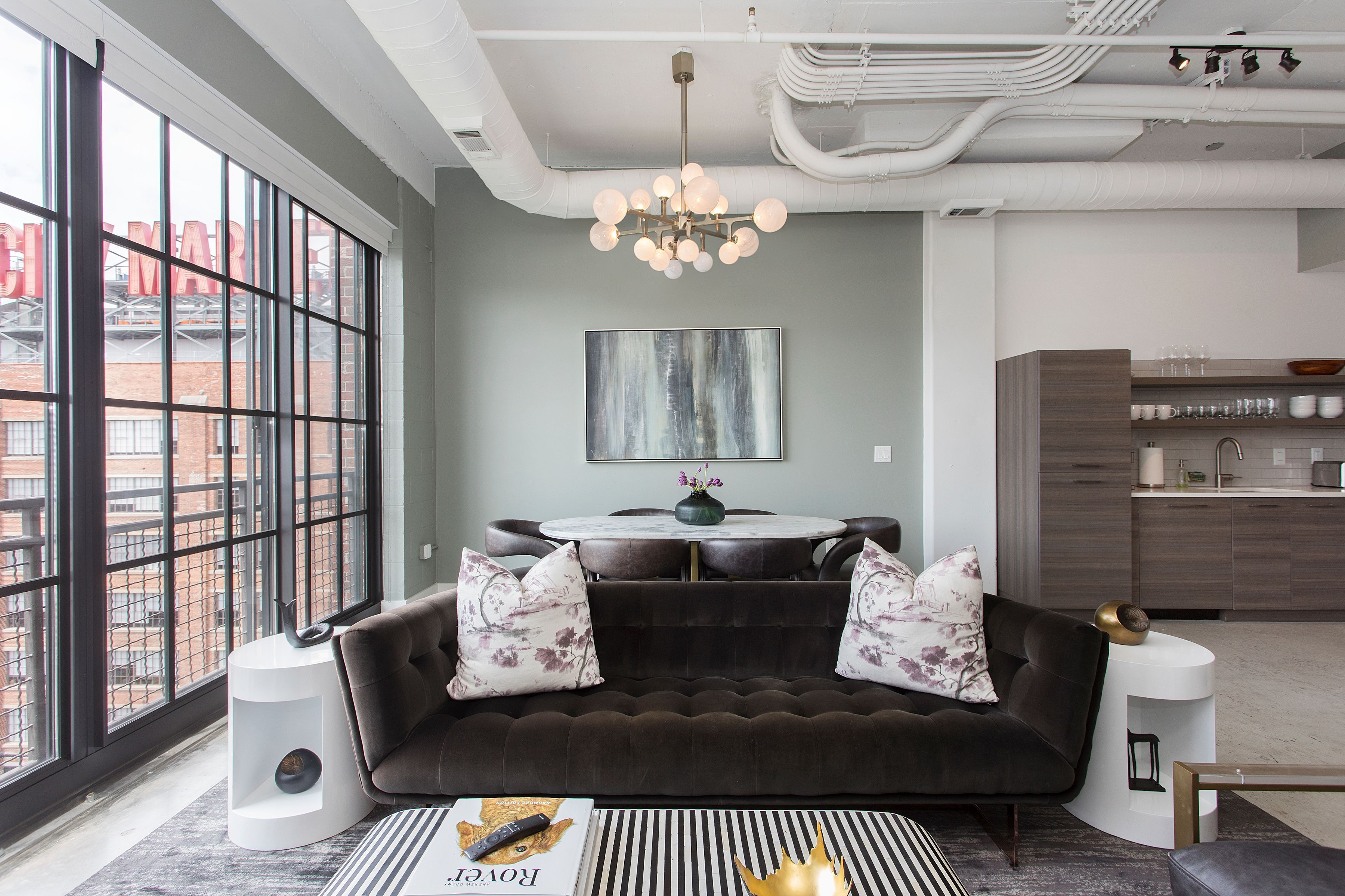 Alluring Abode by Atlanta Luxury Rentals