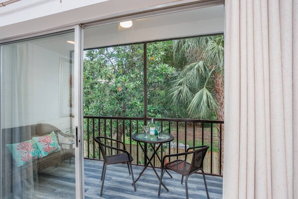 Unclassified image, 1 of 50, button