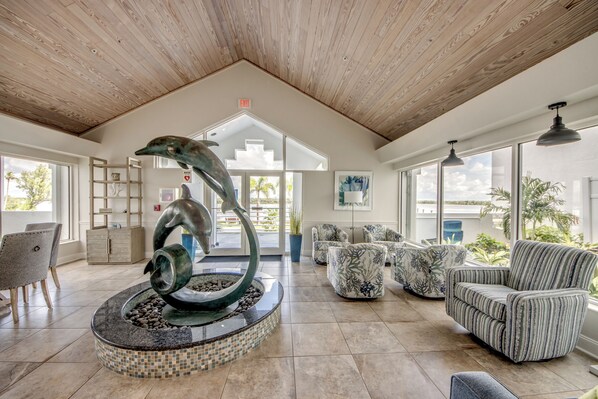 Interior - Ocean Harbor #1201B - Spacious Luxury Condo Surrounded with Stunning Views (Fort Myers Beach)