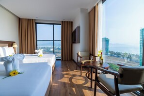 Senior Double or Twin Room, Sea View | City view