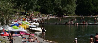 AU CLAIR MATIN, La Mure, lakes, mountains, with pay station, car