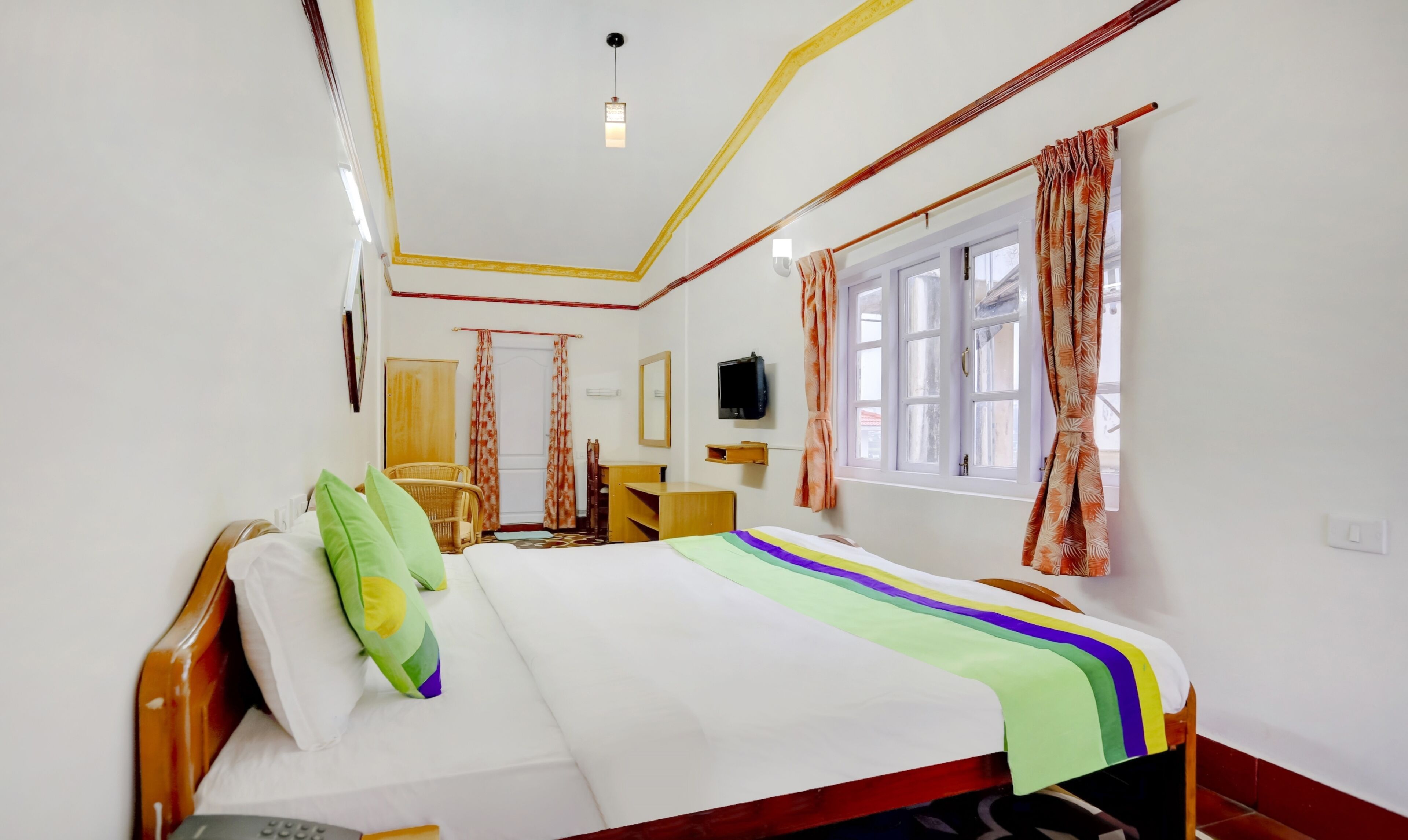 Phòng đôi Tiêu chuẩn | Bàn, phòng cách âm, bàn ủi/dụng cụ ủi quần áo 