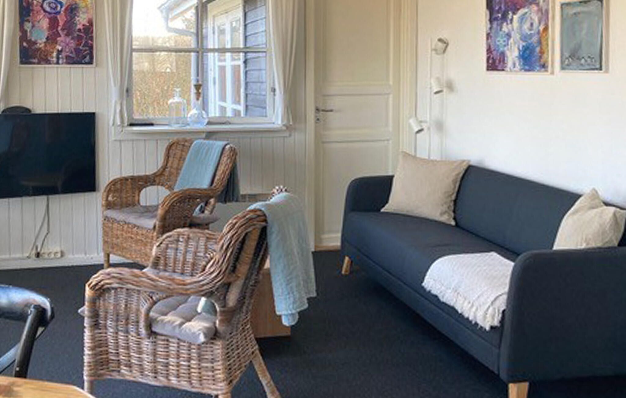 Fernseher, Kamin, Stereoanlage