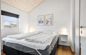 3 chambres, lit parapluie, accès Internet