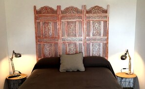 1 chambre, fer et planche à repasser, Wi-Fi gratuit, draps fournis