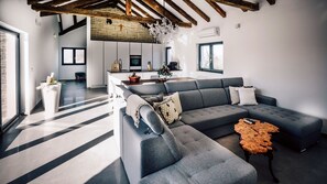 Villa, 3 Bedrooms, Private Pool, Sea View | Living room - Villa Mala (Privlaka)