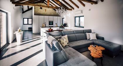 Villa Mala