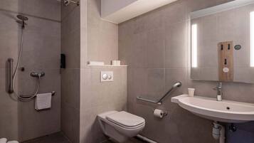 Doppelzimmer, barrierefrei, Nichtraucher | Badezimmer
