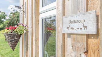 Family Cabin, Ensuite | Exterior