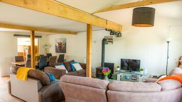 Family Apartment, Private Bathroom, Courtyard View (Private garden) | Lounge