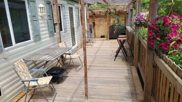 Family Apartment, Private Bathroom, Courtyard View (Private garden) | Balcony view
