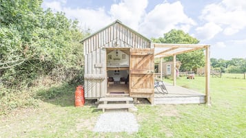 Family Cabin, Private Bathroom, Garden View (Not en suite) | Garden