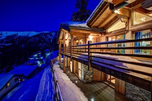 Chalet (5 Bedrooms) | Front of property