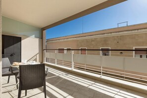 Apartment | Balcony