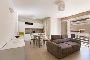 Apartment | Living room