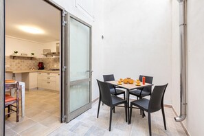 Apartment | Balkon