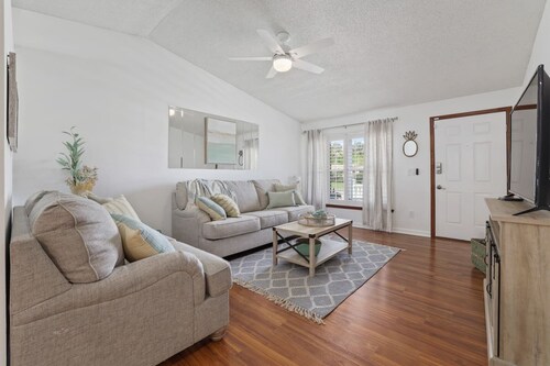 Comfy Mayo Retreat; Heated Pool,  Close to Beach