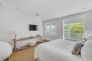 5 chambres, fer et planche à repasser, Wi-Fi gratuit, draps fournis