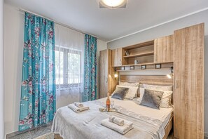 Family Apartment, 1 Bedroom, Mountainside (Silver Apartment Sea View) | View from room