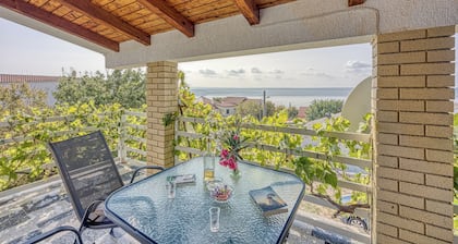 Silver Cherry Apartments