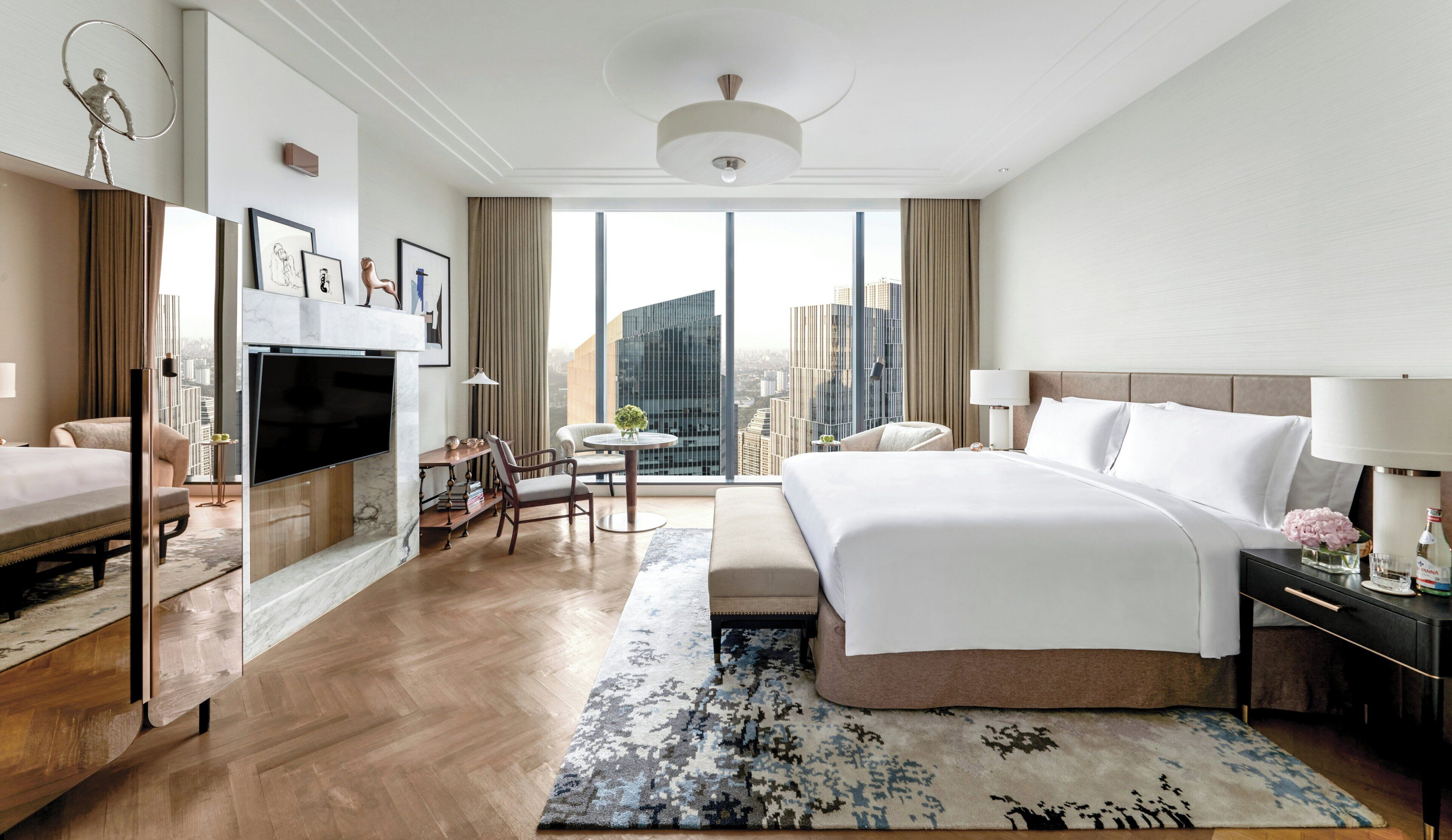 Deluxe Room, 1 King Bed (Skyline)