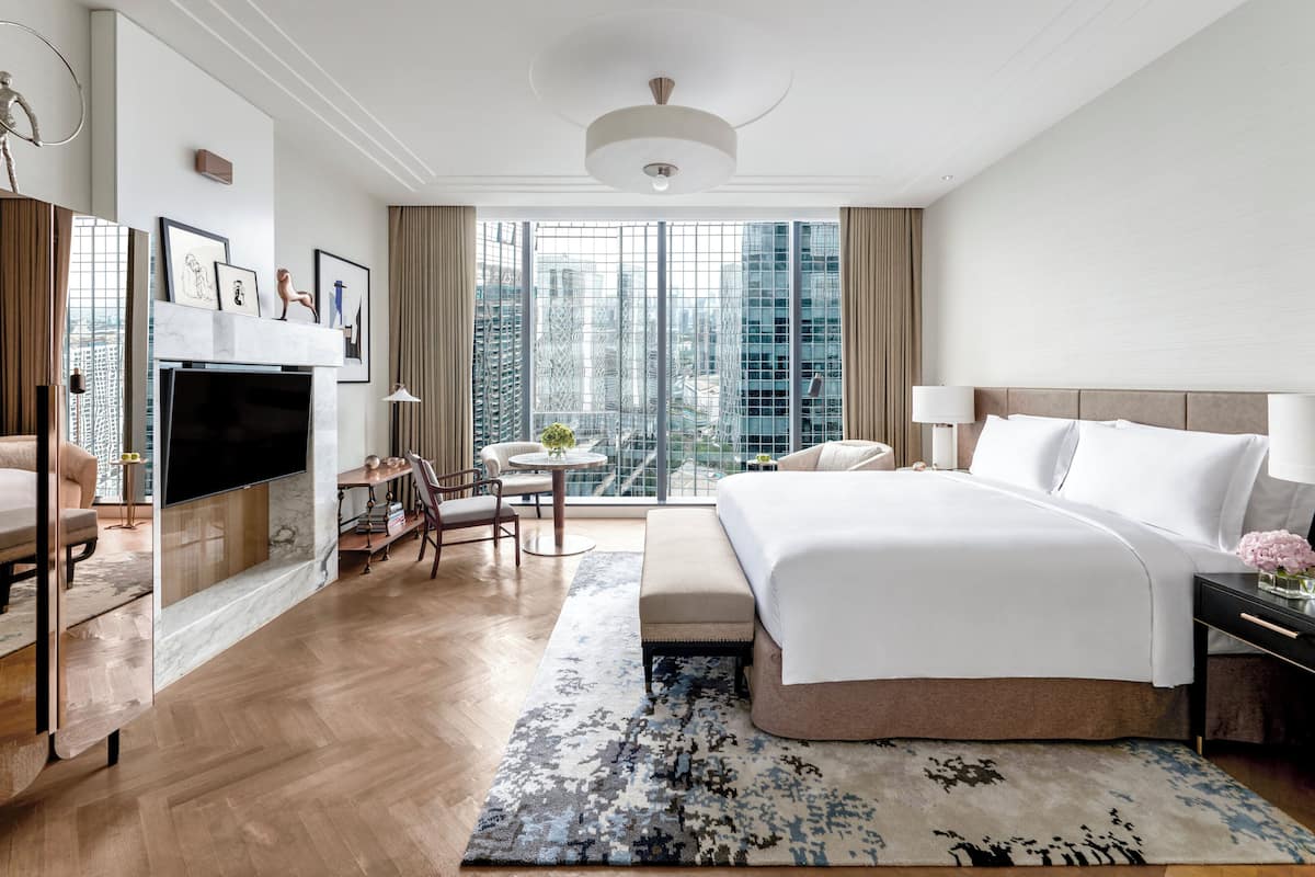 premium bedding, minibar, in-room safe, desk