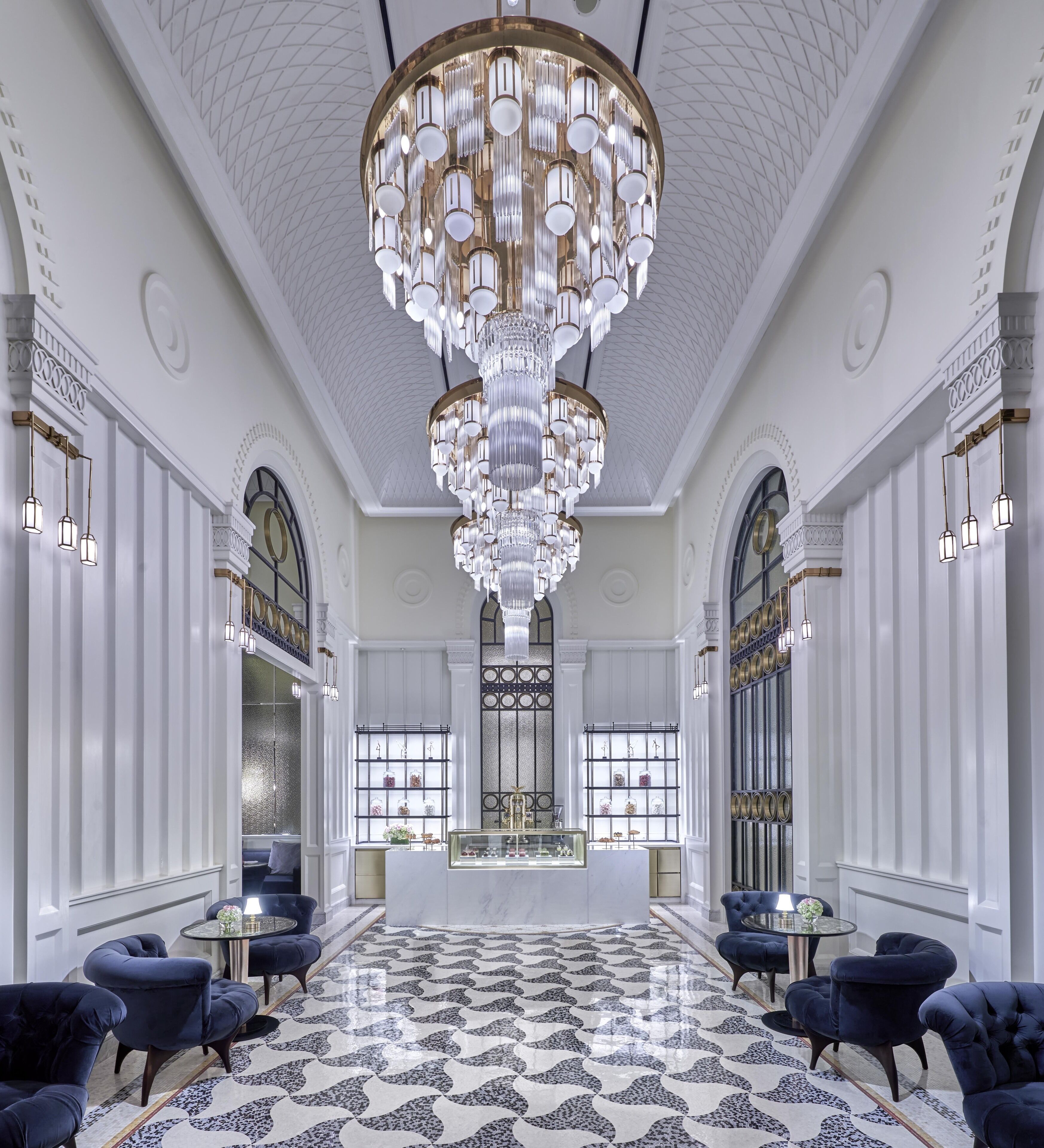 4 restaurants, breakfast, lunch, dinner served; international cuisine