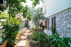 Appartement (One Bedroom Apartment with Terrace) | Terrasse/Patio