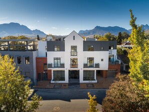 Exterior - Hotel Krige (Stellenbosch)