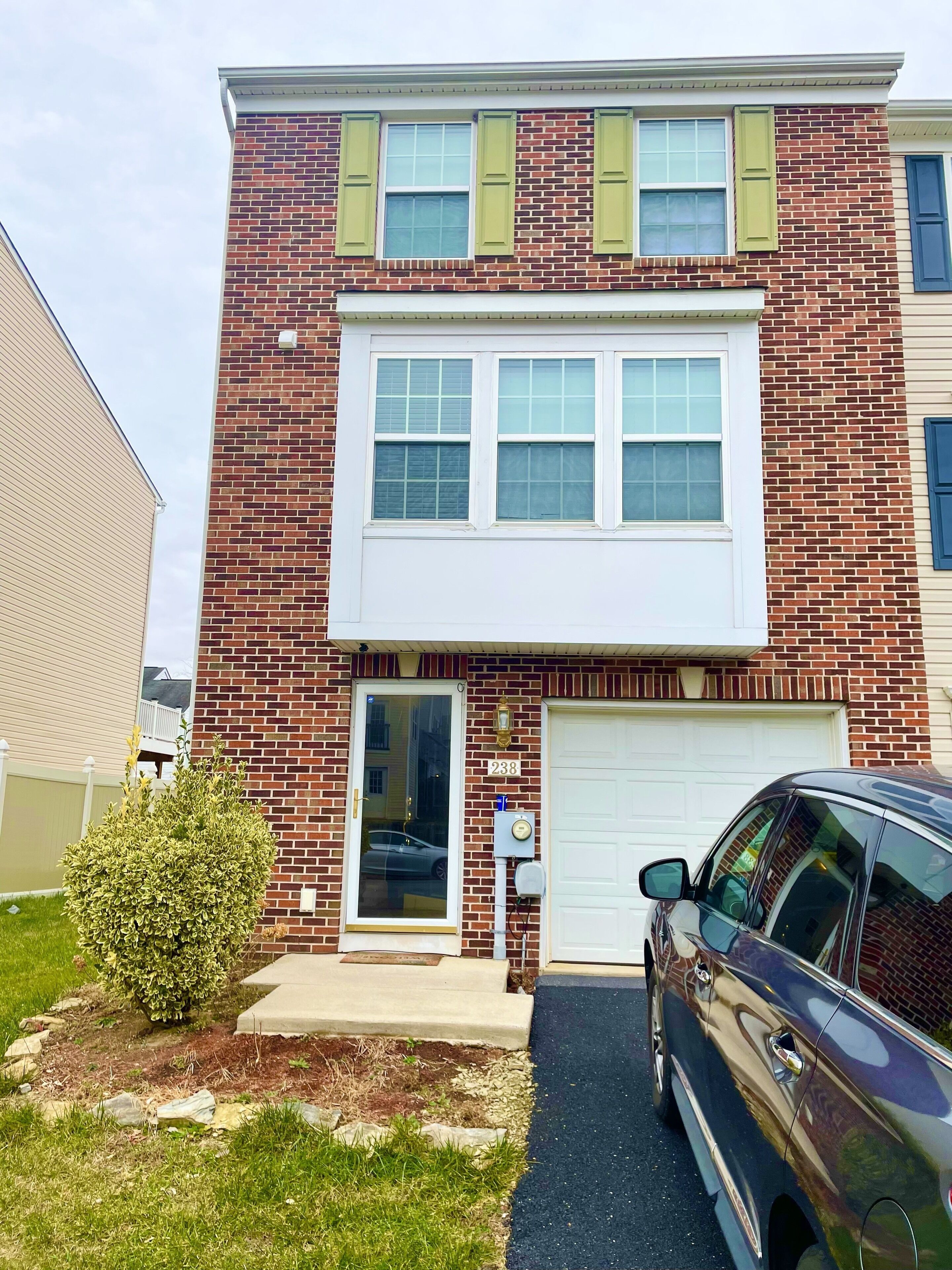 Beautiful Town House in Berkley county ,WV