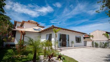 숙박 시설 정면