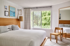 Ropa de cama de alta calidad, cortinas opacas, wifi gratis