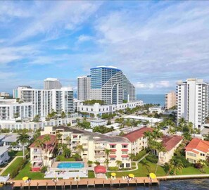 Exterior - The Blue Octopus - 1br King Bed Condo (Fort Lauderdale)