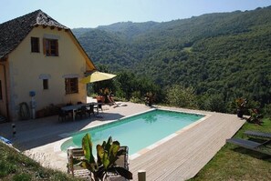 Outdoor pool, a heated pool