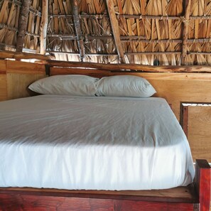 Room, Multiple Beds, Shared Bathroom (Bungalow) | Free WiFi, bed sheets - Frida Paradise (Puerto Escondido)
