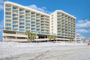 Exterior - Oceans 605 - Oceanfront 2 Bedroom Condo (North Myrtle Beach)