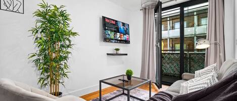 Fernseher, Netflix, Streaming-Dienste