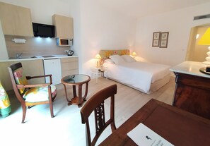 1 chambre, Wi-Fi gratuit, draps fournis