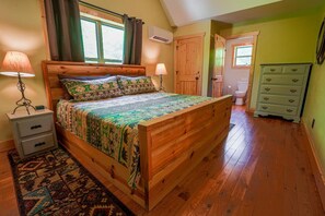 Bureau, fer et planche à repasser, Wi-Fi