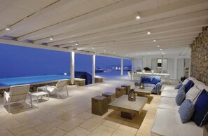 Villa, Meerdere bedden | Balkon