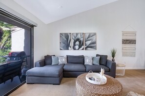 Téléviseur connecté, bureau