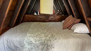 1 chambre, lit parapluie, Wi-Fi gratuit, draps fournis