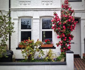 Exterior - Beautiful 2 Bedroom Home In Putney (London)