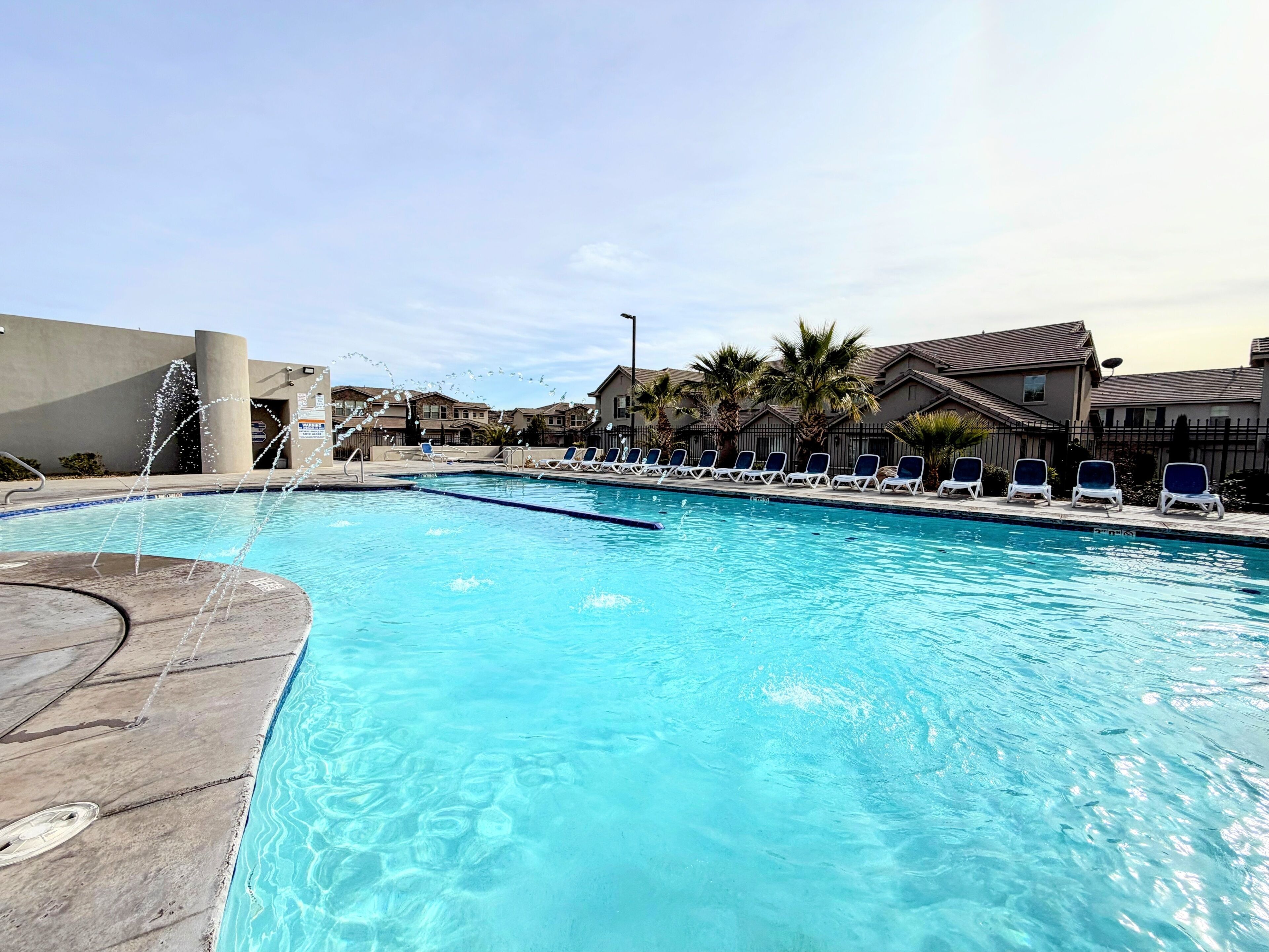 Piscine extérieure, piscine chauffée