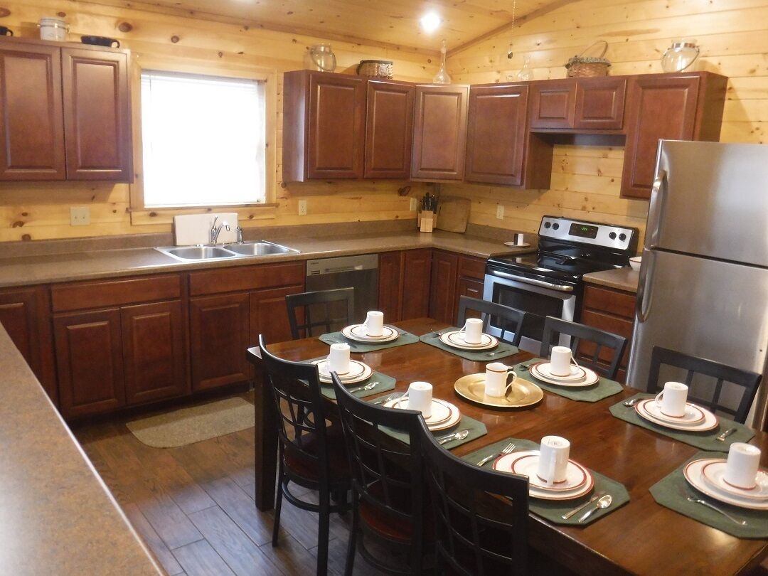 Solarium Deluxe #19 4 bdrm 2.5 bath. Located on Patoka Lake in Southern Indiana.