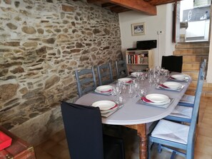 Dining - Maison Le Pijoulet, Dream vacation in Ariege (TIGNAC)