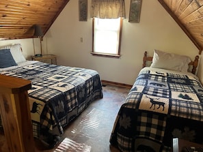 2 habitaciones, cuna de viaje, wifi gratis y ropa de cama