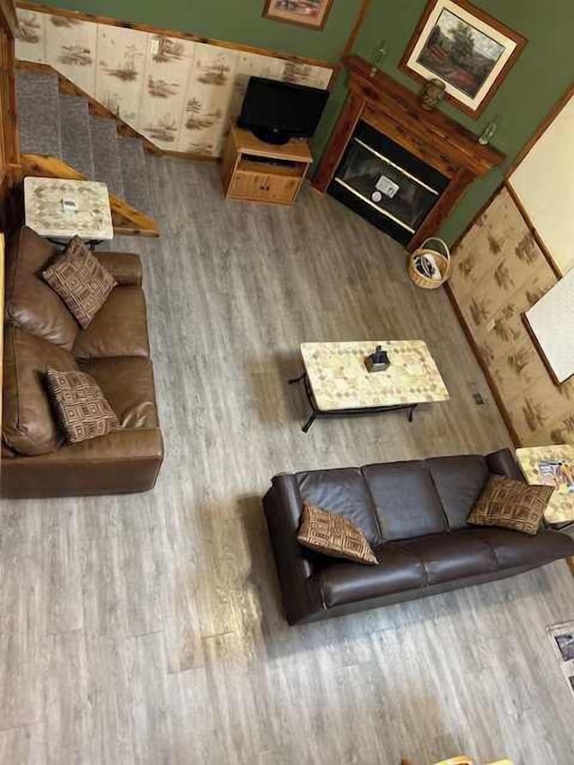 Smart TV, fireplace, video games, DVD player