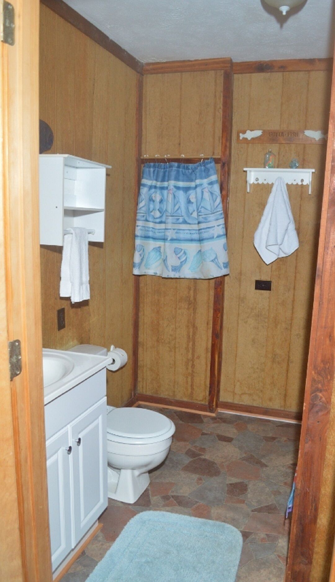 Adjoining cabin 7A 2 bedroom 8 twin beds located on Patoka Lake Southern Indiana